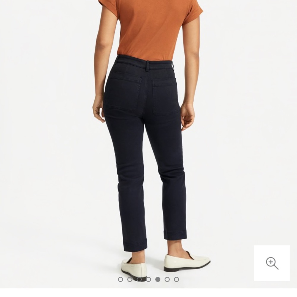 Everlane navy slim leg crop pant short